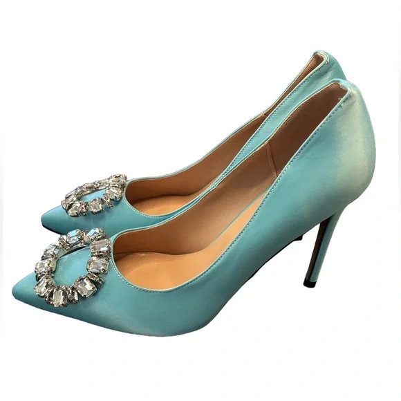 SOLD ***Tiffany blue 4 inch stiletto circular rhinestone buckle embellishment - Picture 6 of 11